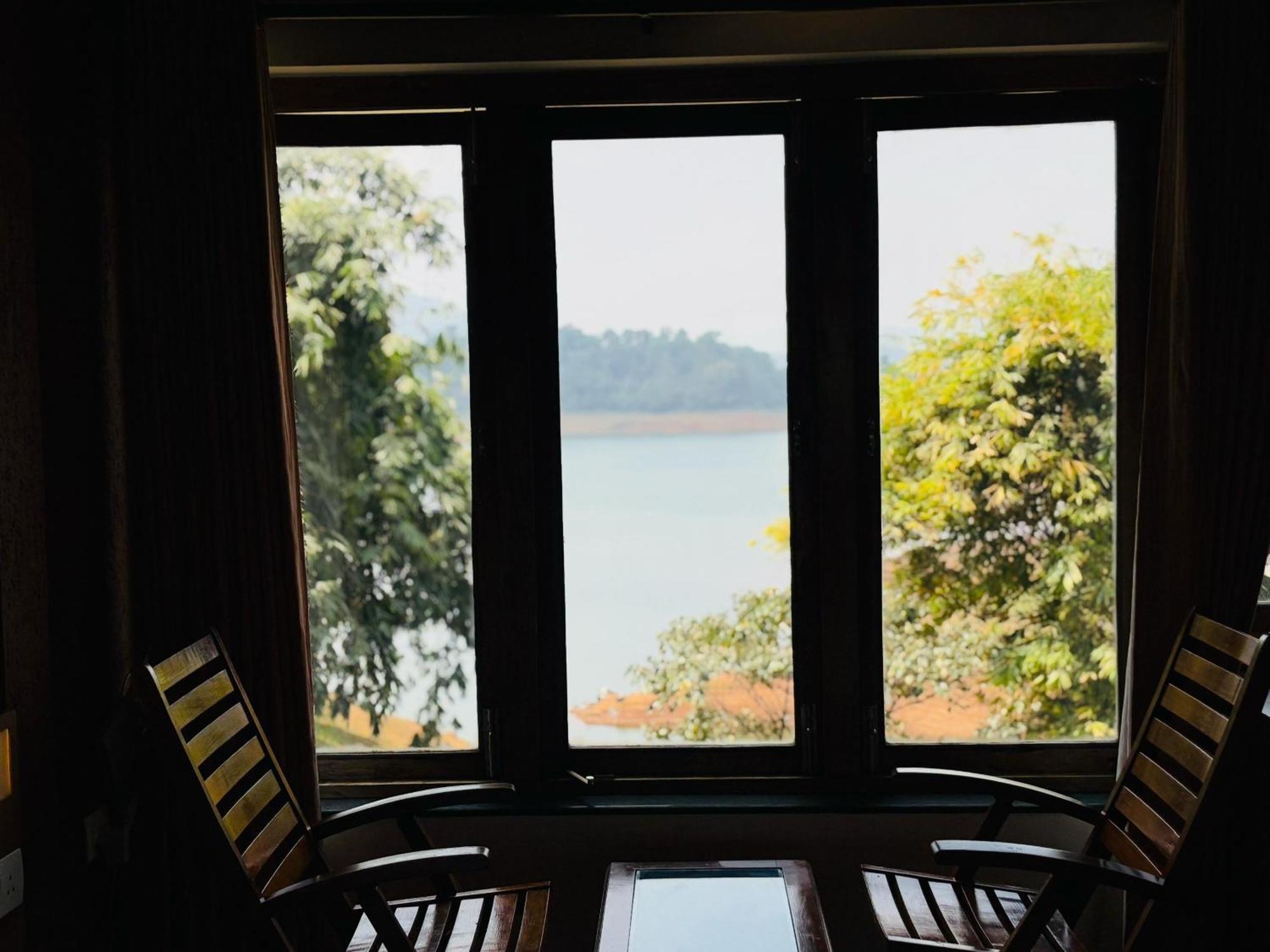 Wayanad Silverwoods Forest Resort & Spa Padinjarathara Экстерьер фото