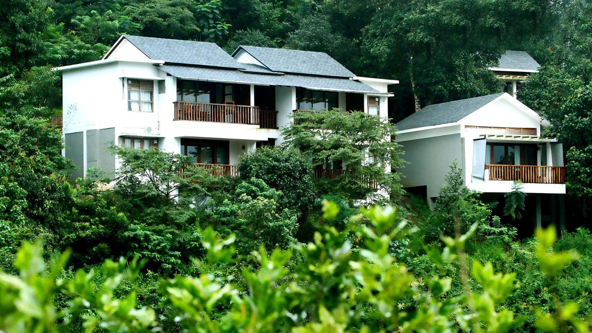 Wayanad Silverwoods Forest Resort & Spa Padinjarathara Экстерьер фото